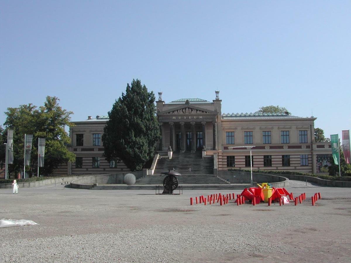 Altstadtblick Schwerin Mit Parkplatz 4-Etage - Abc193 By Abcwismar Exterior foto